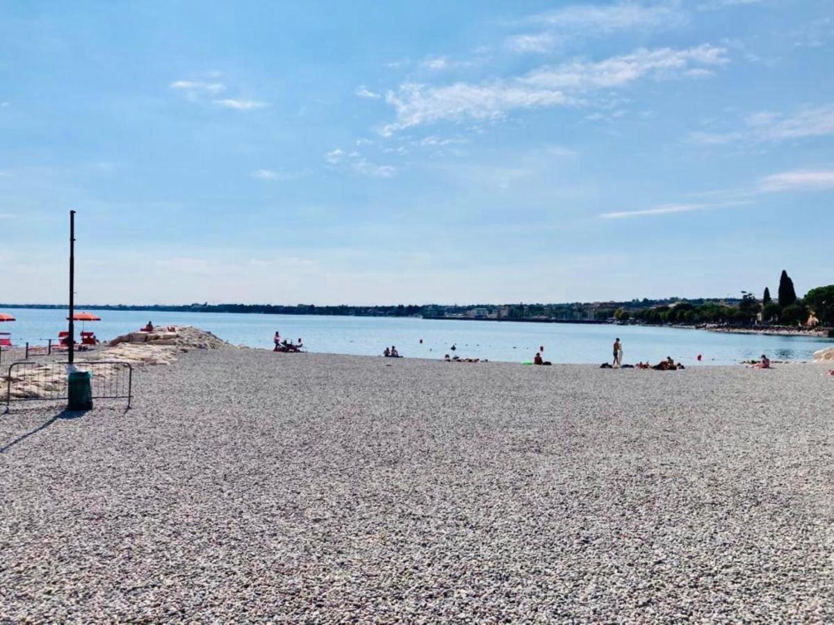 Appartamento Anna Sul Lago Di Garda - Citycenter Desenzano Del Garda Exterior foto
